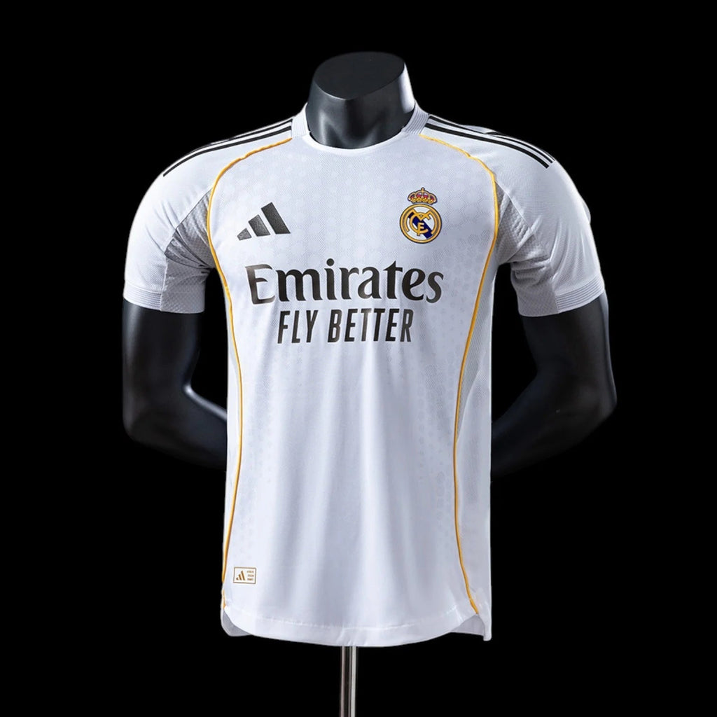 Real Madrid Maillot Domicile 25/26 – Version Player