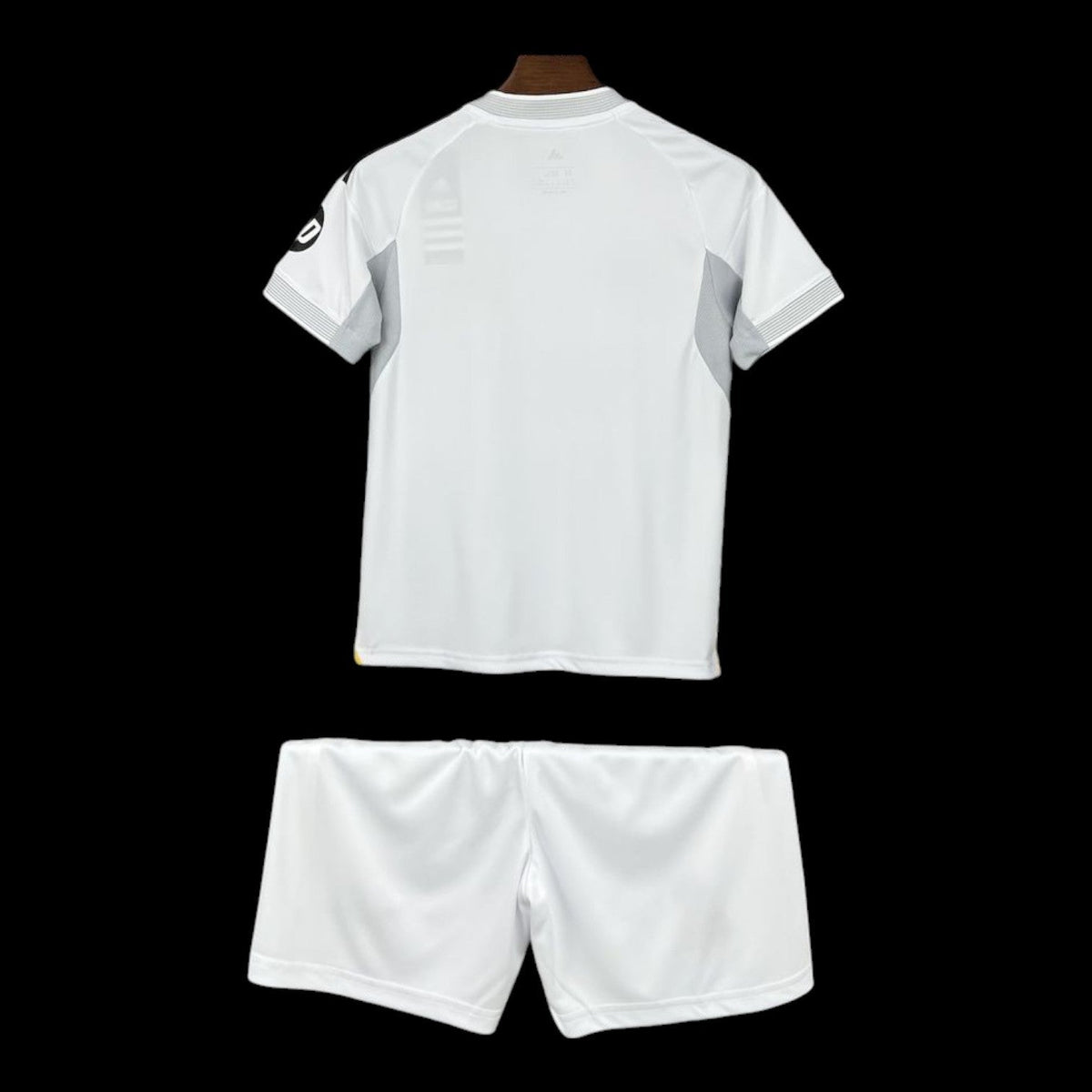 Real Madrid Maillot Domicile 25/26 – Enfant